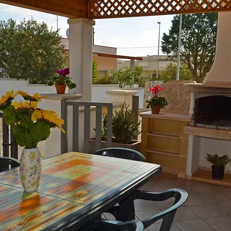 بيت للعطل Casa Tortorella 1 *